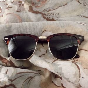 Ray-Ban Clubmaster Classic Polarized Tortoise